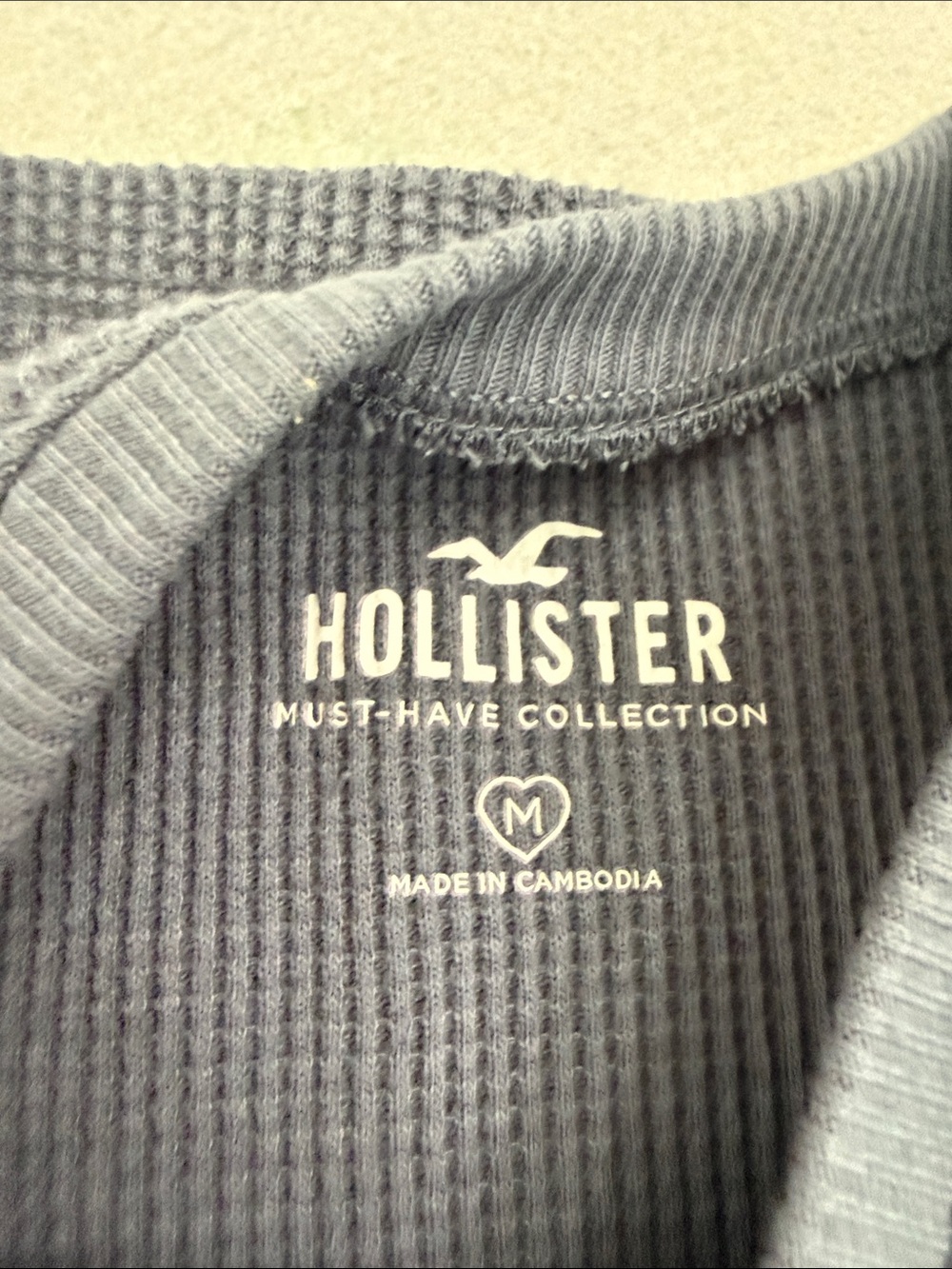 Hollister Ribbed Tank Top Set - White and Blueish Grey - size Medium - Picture 3 of 9